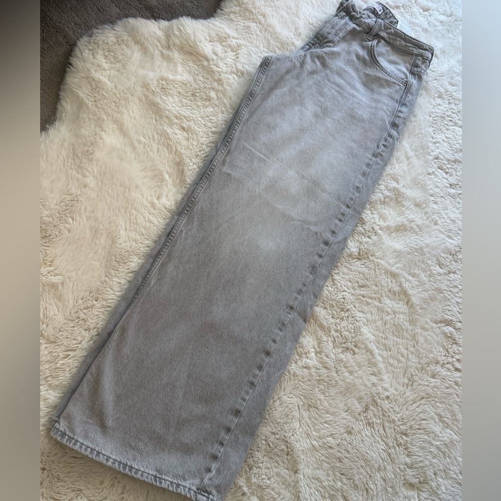 Mid-rise Zara Z1975 wide leg gray jeans. - Picture 3 of 9